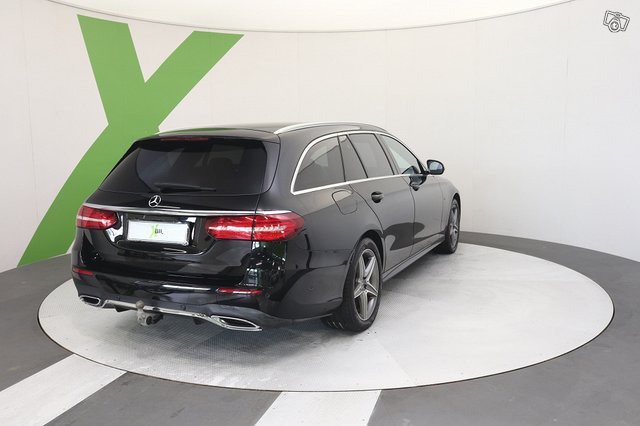 Mercedes-Benz E 3