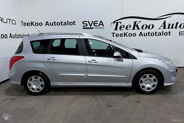 Peugeot 308 5