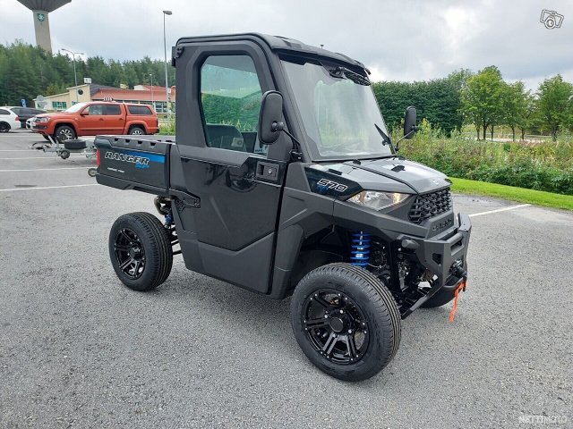 Polaris Ranger 4