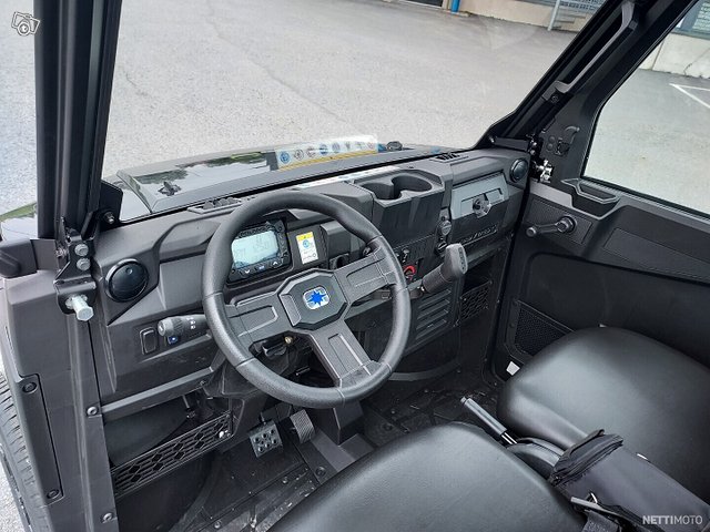 Polaris Ranger 6