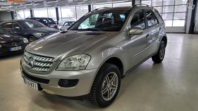 Mercedes-Benz ML 2