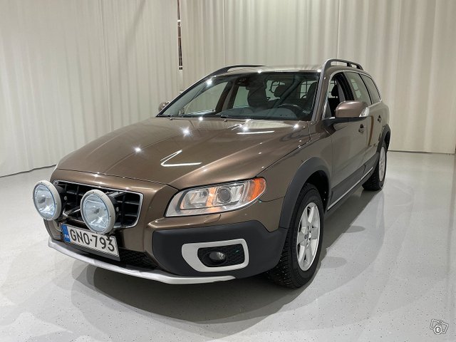 Volvo XC70 7