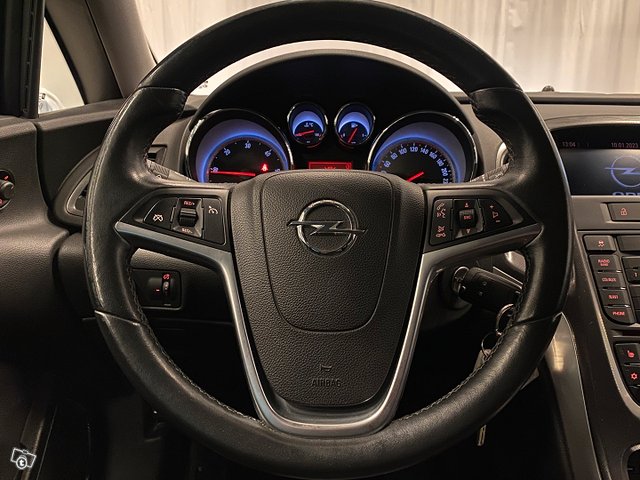 Opel Astra 10