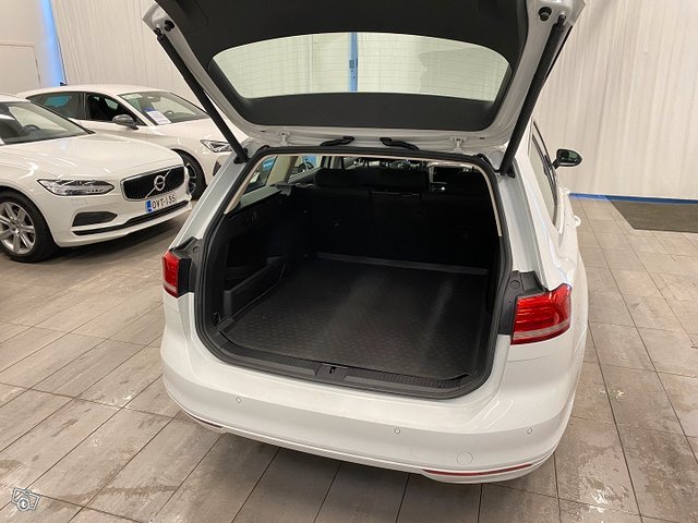 Volkswagen Passat 23