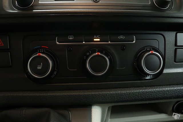 Volkswagen Transporter 13