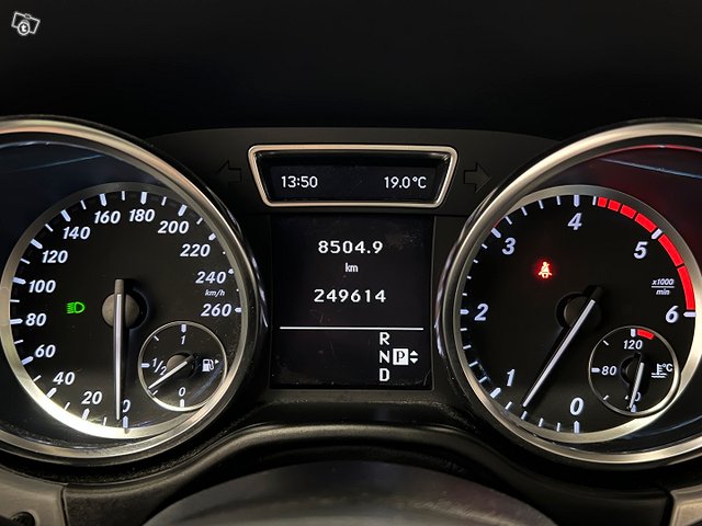 Mercedes-Benz ML 14