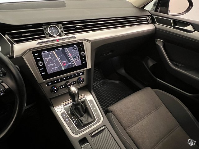 Volkswagen Passat 20