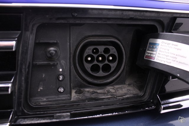 Volkswagen Passat 10