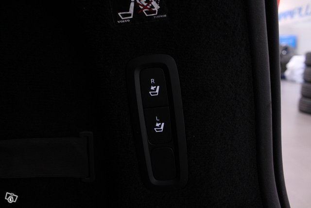 Volvo V90 18