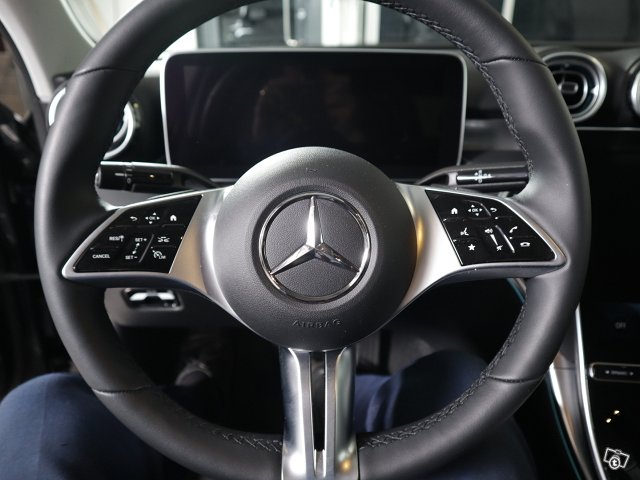 Mercedes-Benz C 13