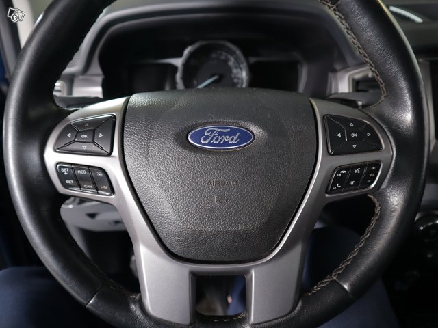 Ford RANGER 12