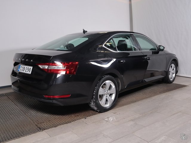 Skoda SUPERB 5