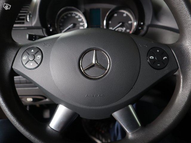 Mercedes-Benz VITO 12