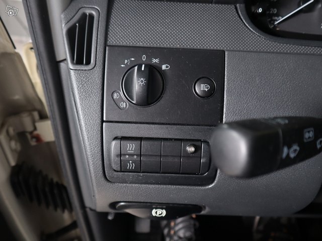 Mercedes-Benz VITO 17