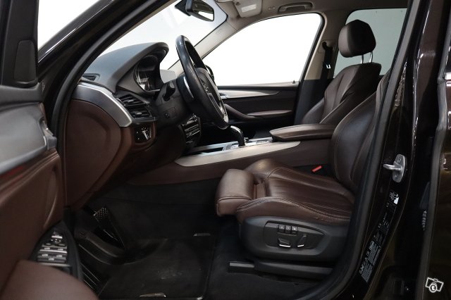 BMW X5 12