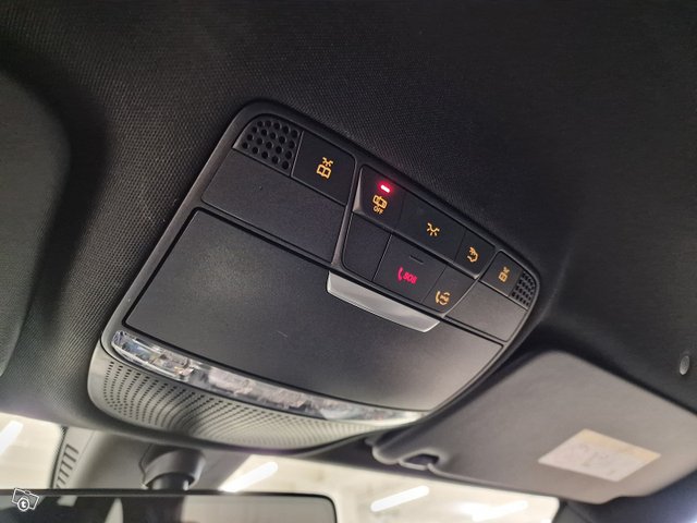 Mercedes-Benz C 14