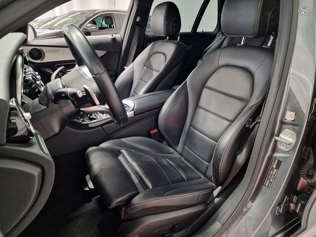 Mercedes-Benz C 16