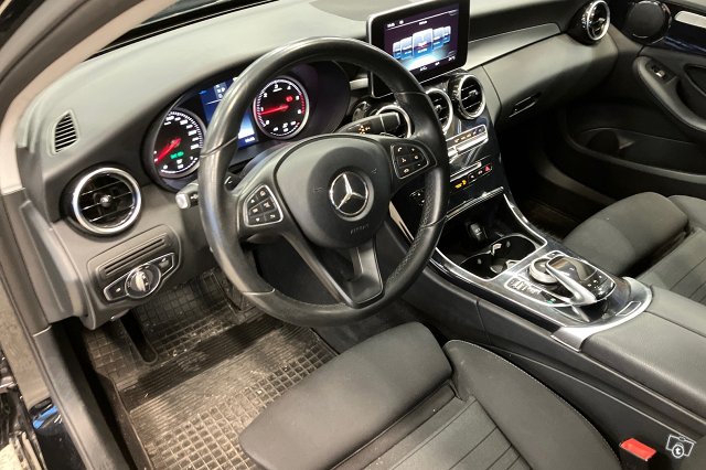 Mercedes-Benz C 7