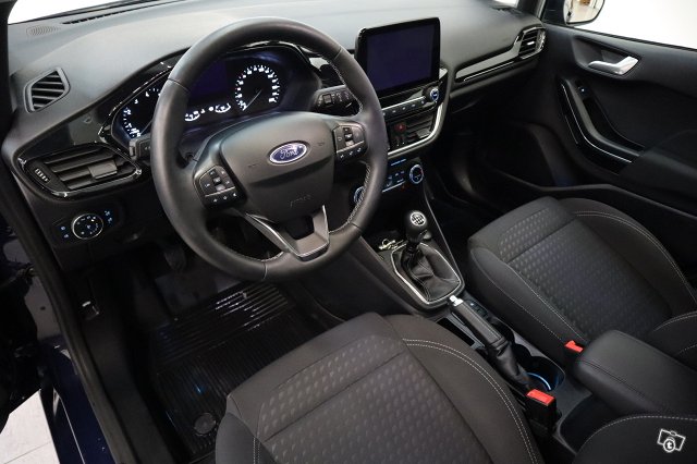 Ford FIESTA 8