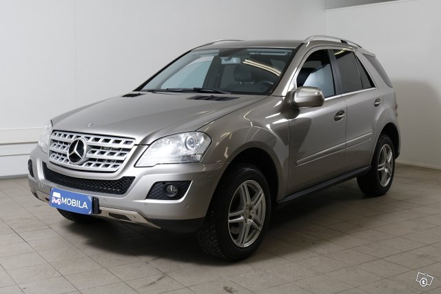 Mercedes-Benz ML 1