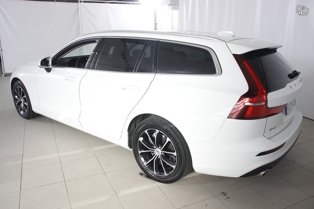 Volvo V60 3