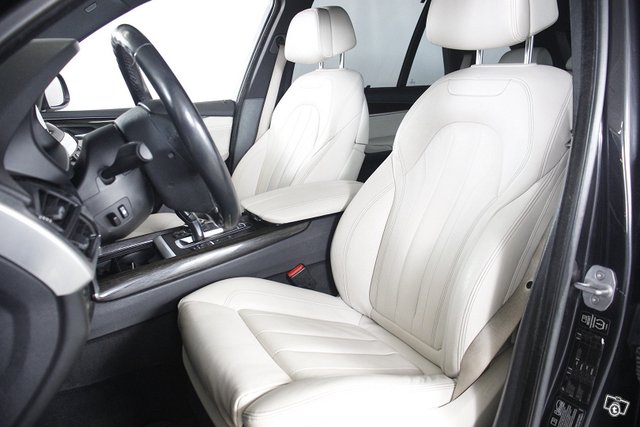 BMW X5 9