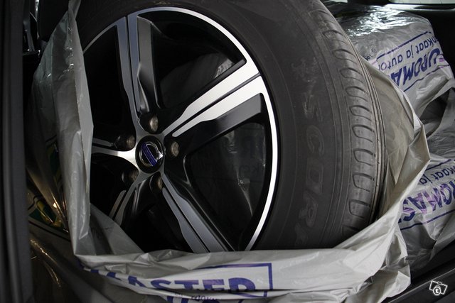 Volvo XC60 14