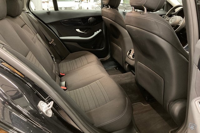 Mercedes-Benz C 13