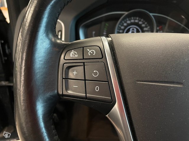 Volvo S60 15