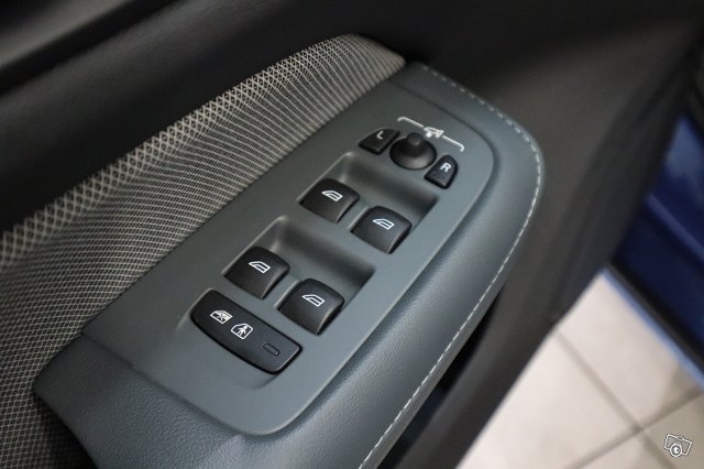 Volvo S60 24