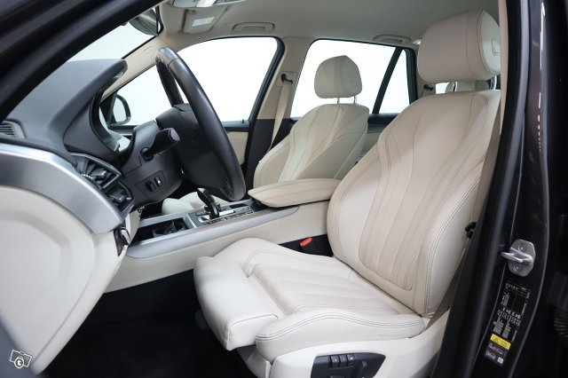 BMW X5 9
