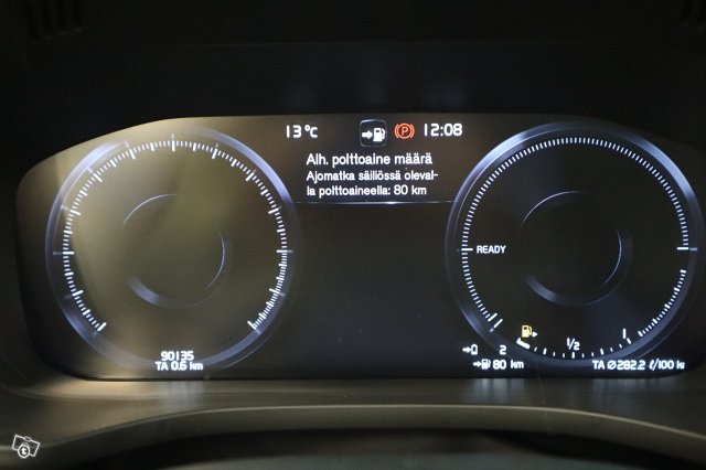 Volvo XC60 18
