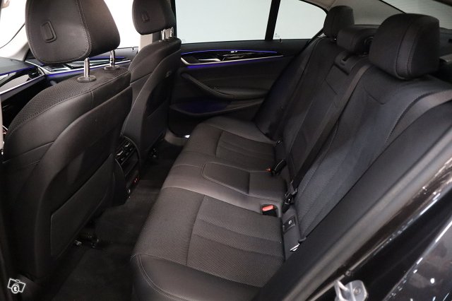 BMW 5-SARJA 11