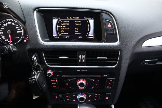 Audi Q5 25