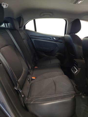Renault Megane 13