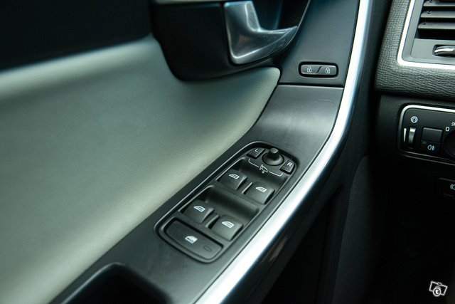 Volvo XC60 23