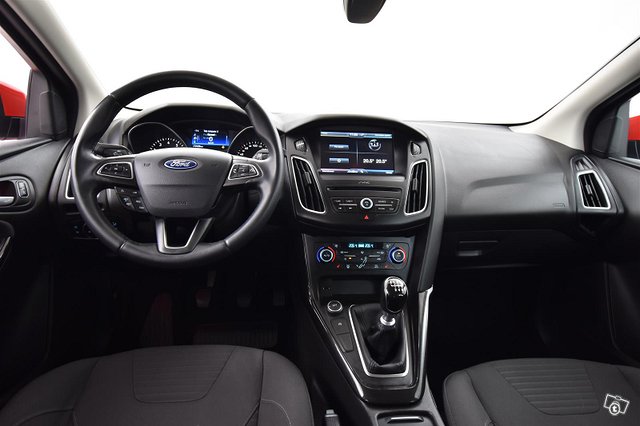 FORD Focus 18