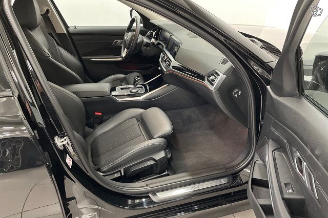 BMW 320 13