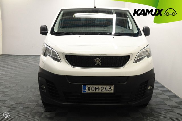 Peugeot Expert 8