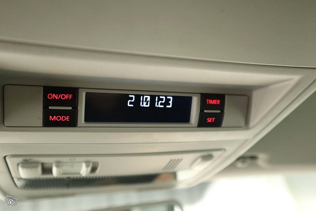 Volkswagen Transporter 18