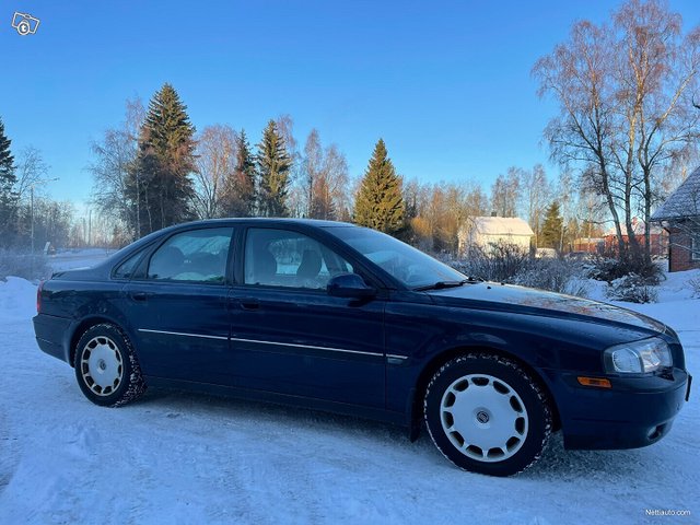 Volvo S80 13