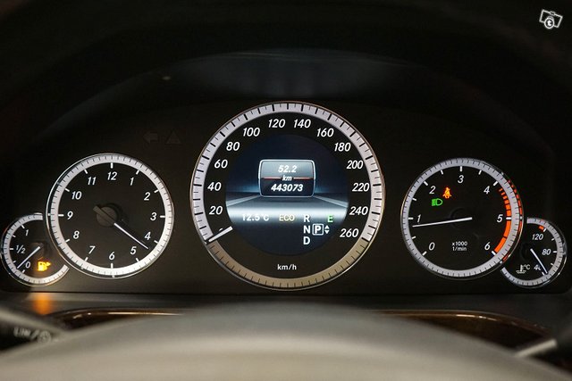 Mercedes-Benz E 11