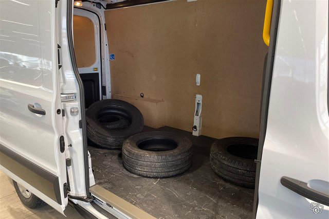 FORD TRANSIT 19