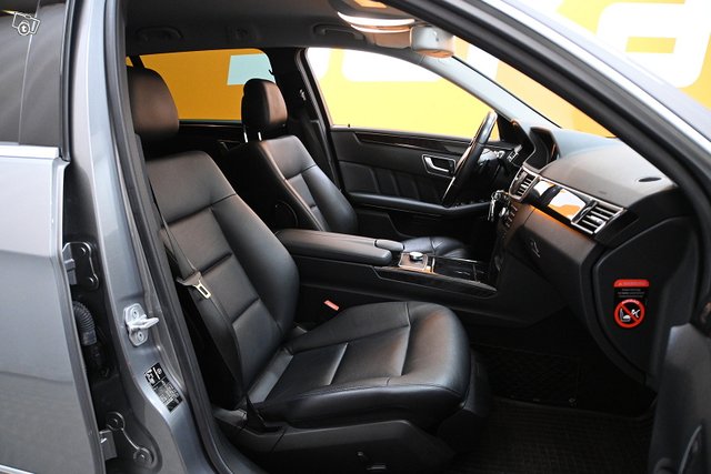 Mercedes-Benz E 11