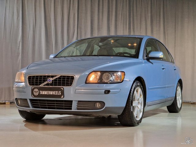 Volvo S40
