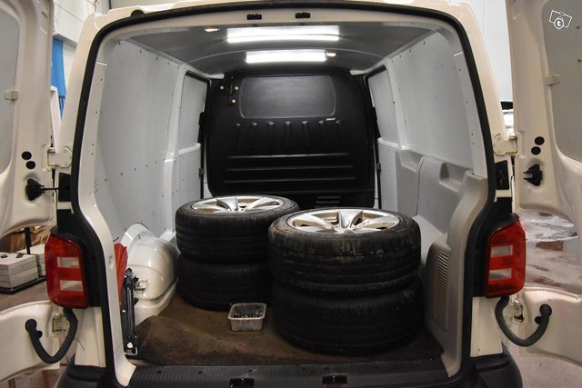 Volkswagen Transporter 15