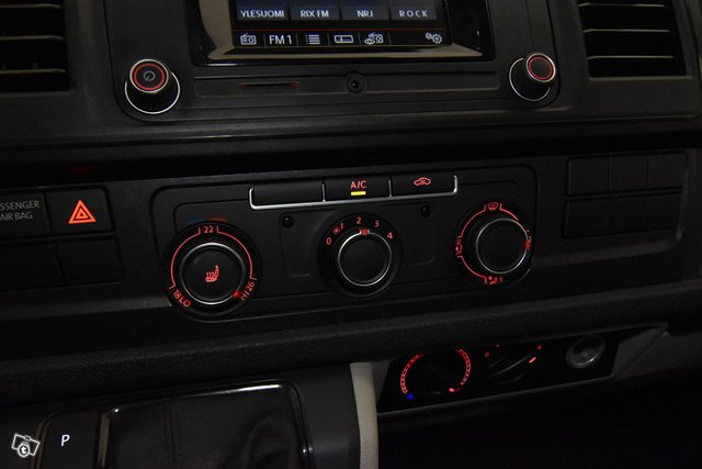 Volkswagen Transporter 25