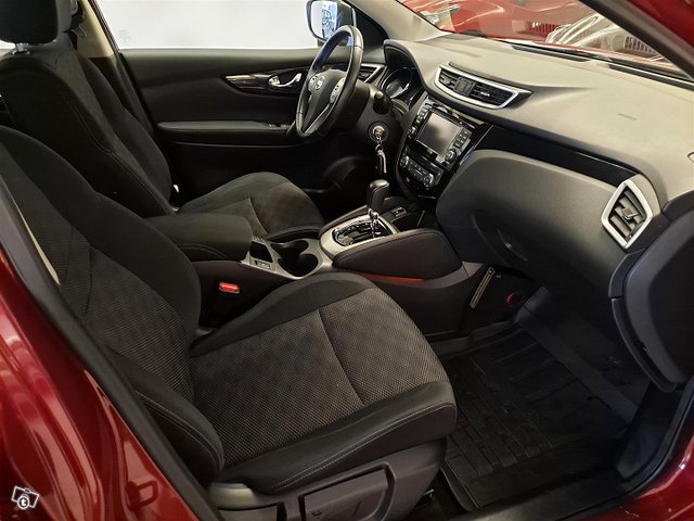 Nissan Qashqai 6
