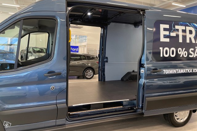 Ford Transit 21