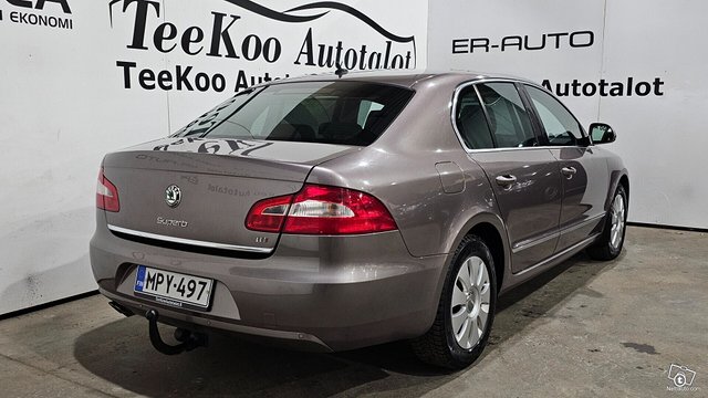 Skoda Superb 6